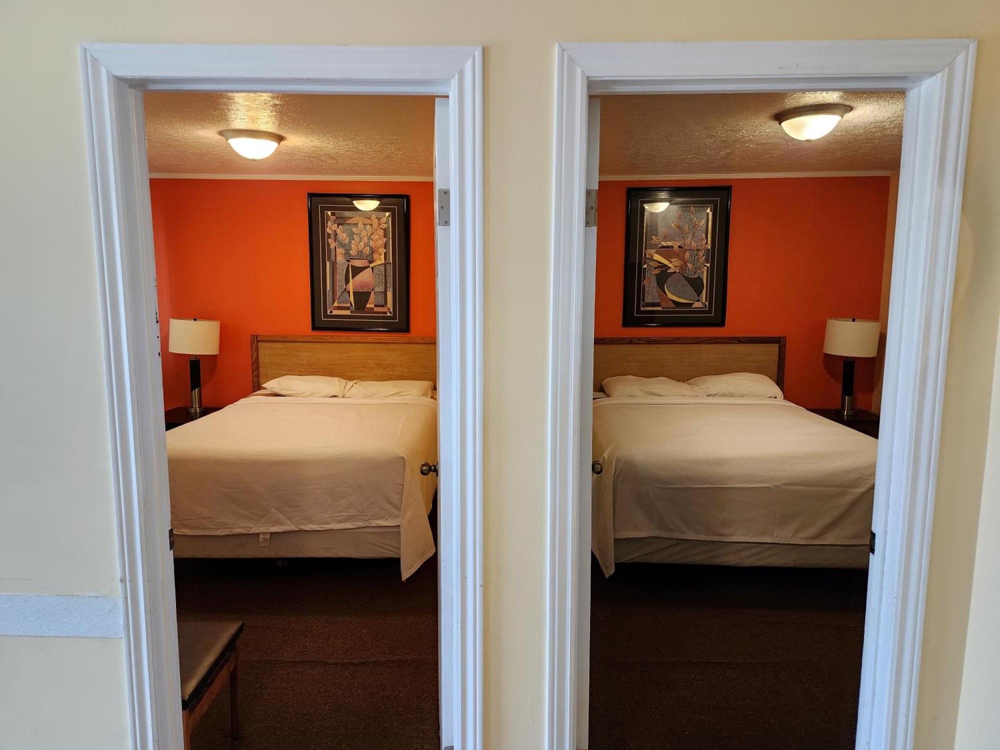 Sunparlor Motel Leamington Zewnętrze zdjęcie