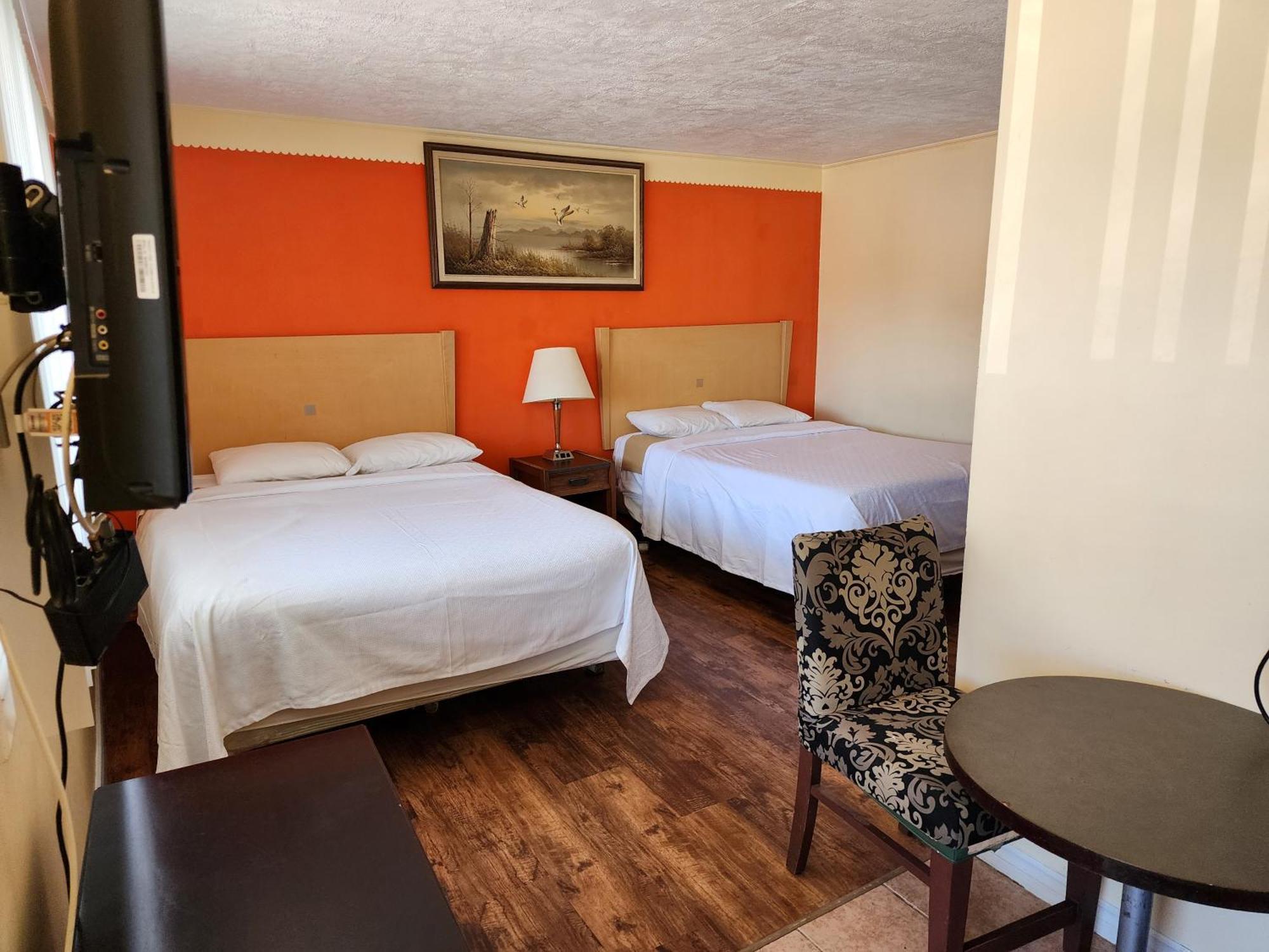 Sunparlor Motel Leamington Zewnętrze zdjęcie