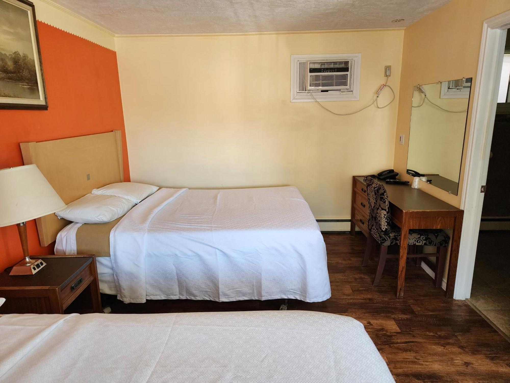 Sunparlor Motel Leamington Zewnętrze zdjęcie
