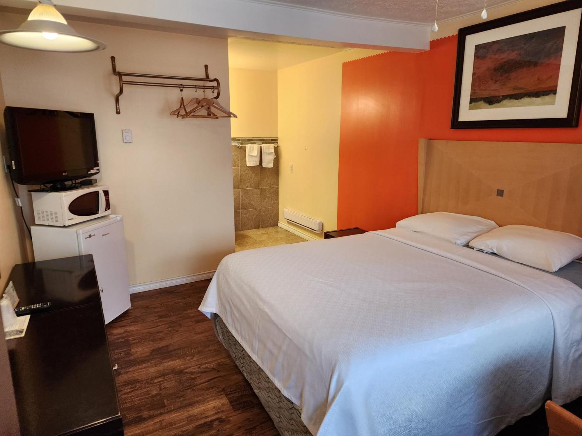 Sunparlor Motel Leamington Zewnętrze zdjęcie